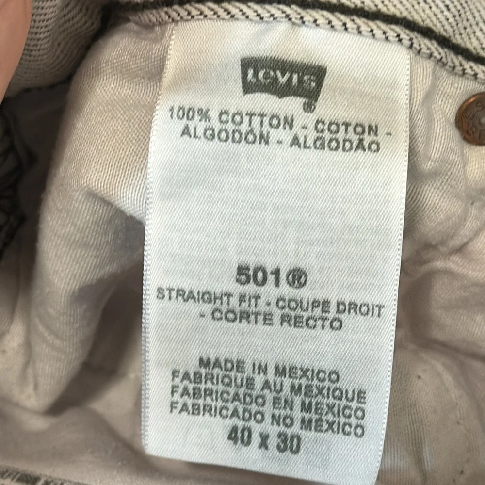 Levis Button Fly 501 Straight Fit Jeans Men's 40/30 Actual 38/28‎ Light Gray